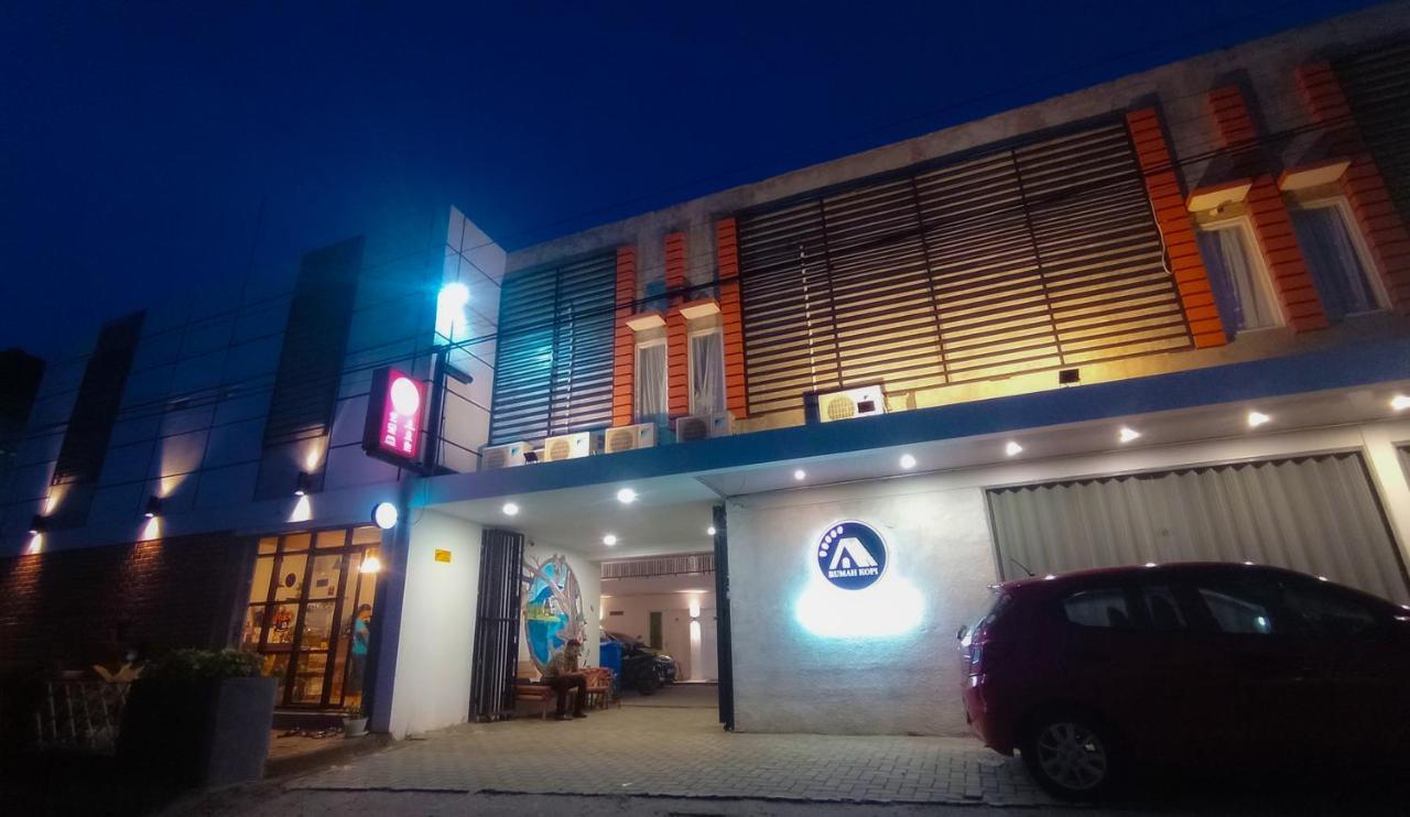 Rumah Kopi Syariah